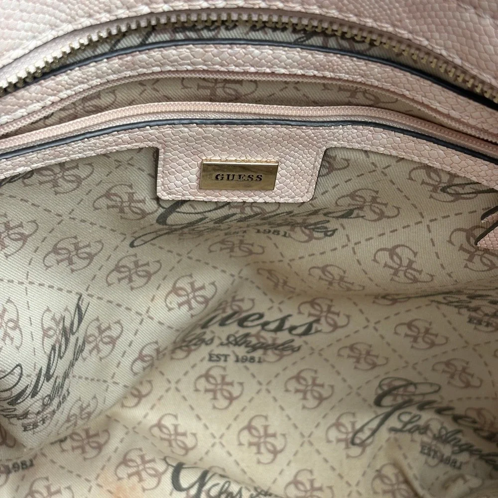 Guess Pink Snakeskin Embossed Tote Bag Zip Top Shoulder Handbag with Charm - Picture 15 of 16